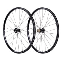 Halo - White Line Disc Hinterrad SRAM/Shimano - 700c