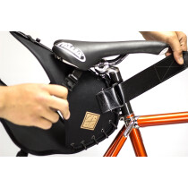 Restrap - Saddle Bag with Drybag - 8 liter black/black