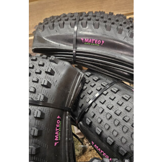 Crust Bikes - Mateo Super Gripper 26+ Tire - 26 x 2.8"