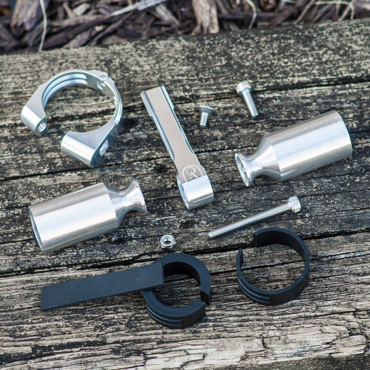 Velo Orange Handlebar Accessory Mount black, 34,90