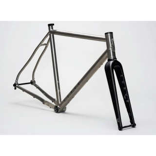 Curve Cycling - GXR (Aka Kevin) Titanium Rahmenset