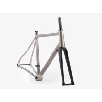 Curve Cycling - Belgie ULTRA Titanium Frameset