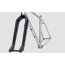 Curve Cycling - GMX+ Titanium Frameset