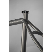 Curve Cycling - Big Kev Titanium Frameset