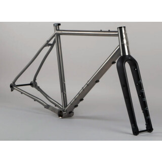 Curve Cycling - GXR4 Titanium  (Aka Kevin) Frameset XL