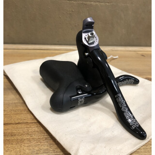 schwarz
